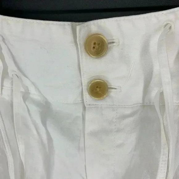 Banana Republic Martin Fit Stretch poplin shorts - Picture 3 of 10